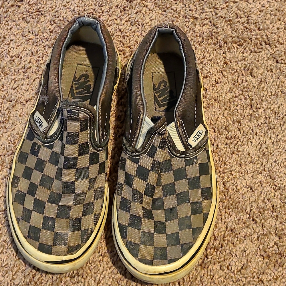 VANS kiss size 11 black & grey slip on